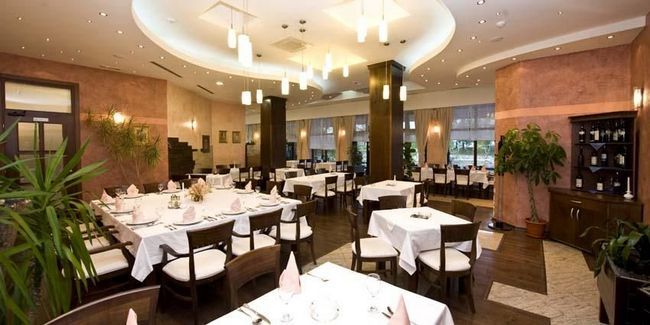 Hotel Opal Exclusive Bihać Restoran fotoğraf